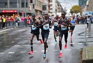 Mainova frankfurt marathon 2024 pm06 elite maenner  19 scaled