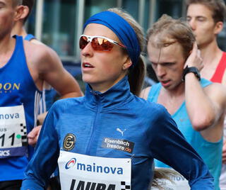 Mainova frankfurt marathon 2024 hottenrott laura17 frankfurt17  32 scaled