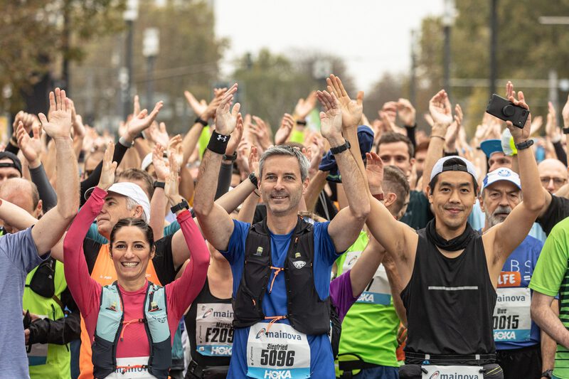 Mainova frankfurt marathon 2025 pm08 meldestand  28 scaled